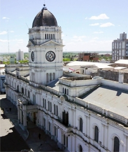 Gobernadores del PJ exigen que se deje de beneficiar solo a las provincias de Cambiemos Gobernadores del PJ exigen que se deje de beneficiar solo a las provincias de Cambiemos