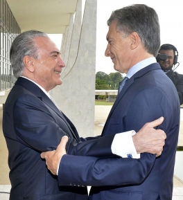 La política macrista tiembla al ritmo de Brasil La política macrista tiembla al ritmo de Brasil