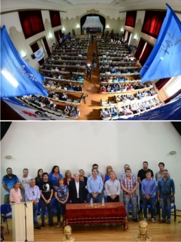 Jorge Capitanich encabezó un acto K en Paraná y dijo que el PJ está en proceso de construcción de una nueva síntesis Jorge Capitanich encabezó un acto K en Paraná y dijo que el PJ está en proceso de construcción de una nueva síntesis