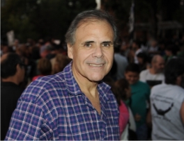 Luis Garay pidió que los concejales no aprueben el aumento del pasaje de colectivos en Paraná Luis Garay pidió que los concejales no aprueben el aumento del pasaje de colectivos en Paraná