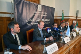 Gustavo Bordet propuso un acuerdo de la Región Centro con Argelia para incrementar las exportaciones