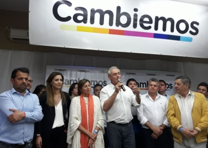 La buena onda de los gobernadores del PJ con Macri es nefasta para el peronismo