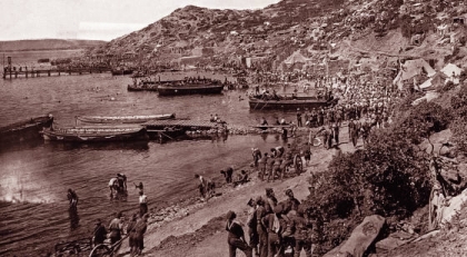 En el marco de la Primera Guerra Mundial, comienza la Batalla de GalÃ­poli