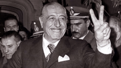 Se sanciona la Constitución de 1949 que incorpora los derechos del trabajador, de la familia, de la ancianidad, de la educación y la cultura