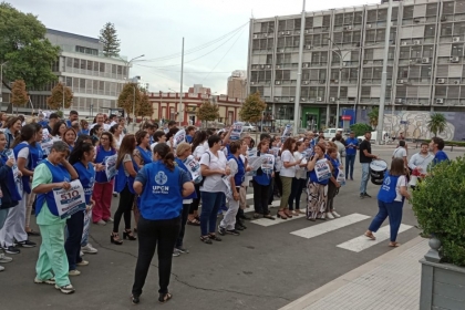 Alerta y movilizacin de trabajadores en busca de la reglamentacin de la ley de enfermera