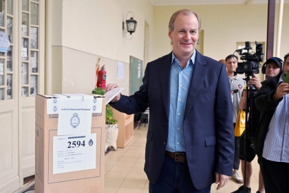Gustavo Bordet emiti su voto en Concordia y se mostr optimista respecto de las elecciones