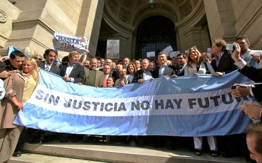 La oposición busca una lista única y una boleta corta: llave para unidad anti-K en comicios a consejeros La oposición busca una lista única y una boleta corta: llave para unidad anti-K en comicios a consejeros