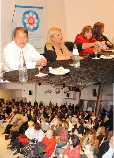 Lilita Carrió: “El gobernador es socio privilegiado de Cristina Kirchner” Lilita Carrió: “El gobernador es socio privilegiado de Cristina Kirchner”
