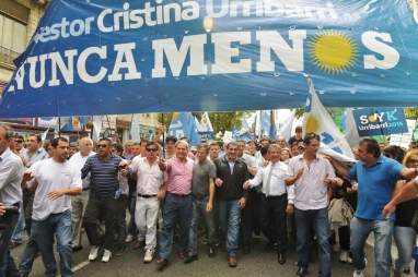 Los ultra K tuvieron su fiesta y algunos, como Urribarri, fueron a posicionarse Los ultra K tuvieron su fiesta y algunos, como Urribarri, fueron a posicionarse