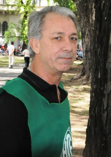 ATE ratificó el paro de este viernes pese a la apertura de paritarias ATE ratificó el paro de este viernes pese a la apertura de paritarias