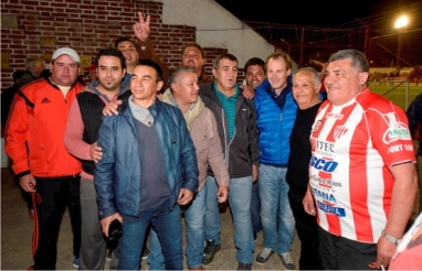 Gustavo Bordet ratificó el respaldo del gobierno a las instituciones deportivas y destacó la labor de los clubes Gustavo Bordet ratificó el respaldo del gobierno a las instituciones deportivas y destacó la labor de los clubes