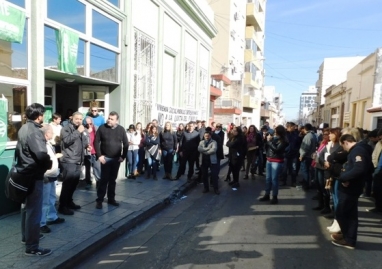 Los trabajadores del IAPV en unidad resisten el ajuste sobre los fondos FONAVI