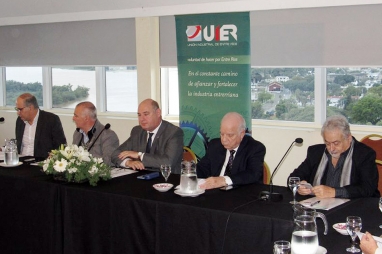 Industriales entrerrianos admiten que cayeron ventas y empleos en la provincia Industriales entrerrianos admiten que cayeron ventas y empleos en la provincia