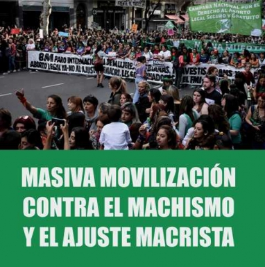 Con fuertes críticas a Macri, la movilización de mujeres inundó las calles de todo el país Con fuertes críticas a Macri, la movilización de mujeres inundó las calles de todo el país