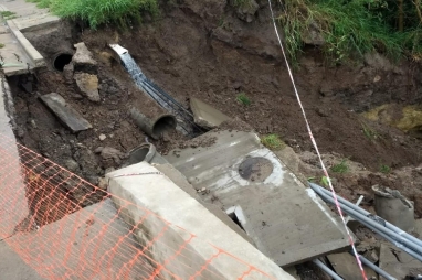 Sergio Varisco presupuestó dos veces el mismo puente que no aguantó la lluvia Sergio Varisco presupuestó dos veces el mismo puente que no aguantó la lluvia