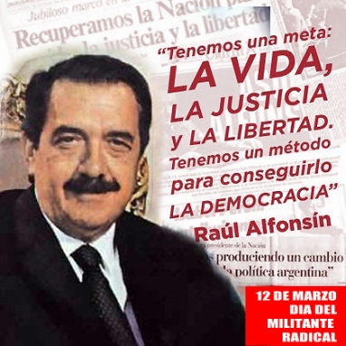 Alfonsín, el demócrata que puso a los criminales de la dictadura frente a los jueces