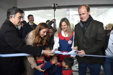 Con crticas a la oposicin y el ajuste neoliberal feroz que pretenden, Bordet inaugur obras junto a Tolosa Paz