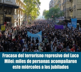 La movilización de este miércoles fue superior en número a la del miércoles anterior. Y eso ocurrió a pesar de la escandalosa amenaza terrorista represiva que desplegó el Gobierno de los Hermanos Milei -ayudado por los medios oficialistas porteños- a lo largo de toda la jornada. La política de amedrentamiento de Patricia Bullrich no consiguió impedir que una multitud desbordara la Plaza de un Congreso enjaulado en solidaridad con los jubilados. Al Gobierno no le alcanzó la salvaje cacería de la semana pasada, ni las amenazas oficiales de aumentarla, ni la militarización de la CABA, ni los bloqueos ilegales para evitar la llegada de los manifestantes. La voluntad de pelear junto a los jubilados sigue en pie. El miércoles que viene hay llamada una nueva movilización.