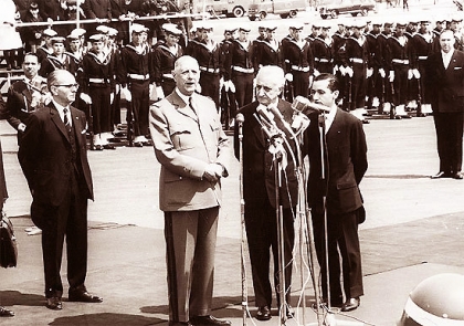 El general Charles De Gaulle visita la Argentina del radical Illia
