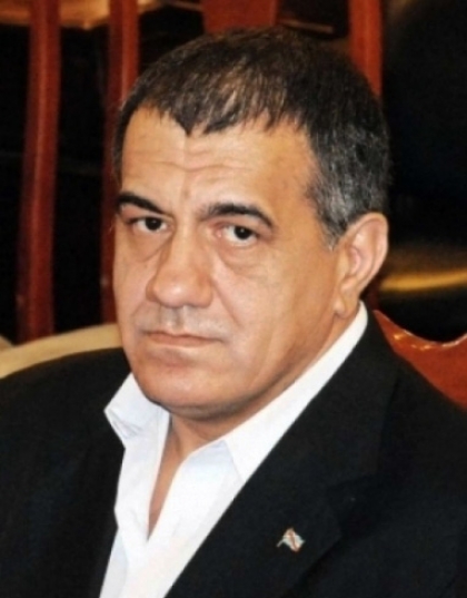 José Cáceres: 