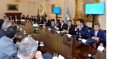 Â¿CÃ³mo resuelve Bordet los problemas que le genera Macri?