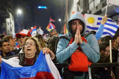 Elecciones en Uruguay: final cabeza a cabeza entre el Frente Amplio y la centroderecha y no se conoce al ganador
