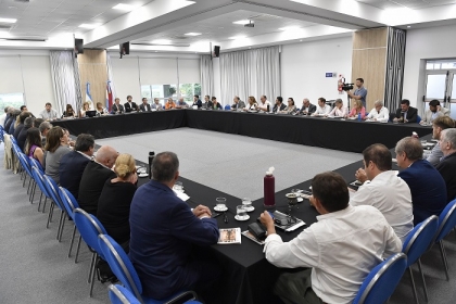 Corregir inequidades, privilegios y desigualdades