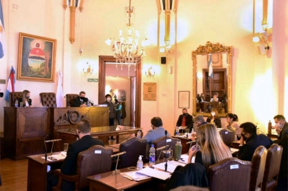 En maratónica sesión, el Concejo Deliberante conformó comisiones y dio ingreso a variados proyectos