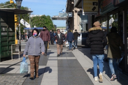 Las ventas en el centro de Paraná repuntan pero son insuficientes