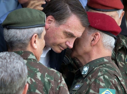 Bolsonaro prepara el ejército brasilero para ser el gendarme de Sudamérica 