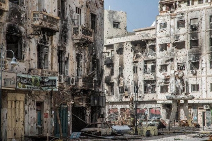 En Libia, el rey Idris es derrocado por una revolución y asume el poder Muammar al-Gaddafi