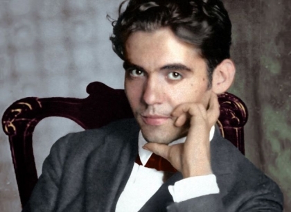 El poeta Federico García Lorca es fusilado por el fascismo español