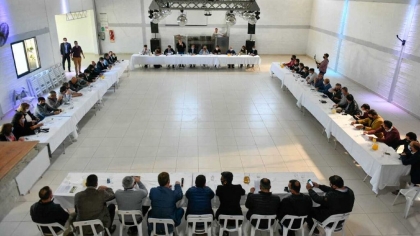 Gustavo Bordet definió líneas de acción con los intendentes del PJ