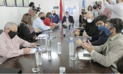 El jueves se vuelven a reunir los sindicatos con el gobierno para destrabar las paritarias