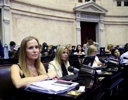 Mayda Cresto apuntó a funcionarios nacionales por la no apertura de los puentes internacionales