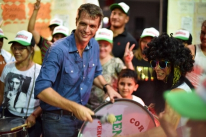 José Cáceres le organizó un acto peronista a los candidatos del Frente de Todos