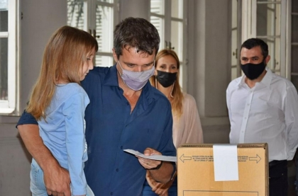 Enrique Cresto votó y destacó que estas elecciones son distintas