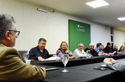 El gobierno reabrió la paritaria docente, este martes se realizó la audiencia