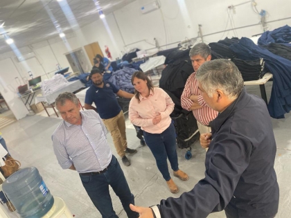 Pedro Galimberti y Lucía Varisco visitaron juntos una cooperativa de Paraná