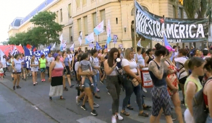 25N en Paraná: Se realizó una marcha contra la violencia hacia las mujeres