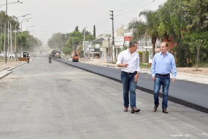 Gustavo Bordet destacó que la obra de Avenida Zanni dará transitabilidad y seguridad a Paraná