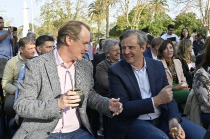 Adán Bahl no para de subir y el porteño Frigerio no para de bajar