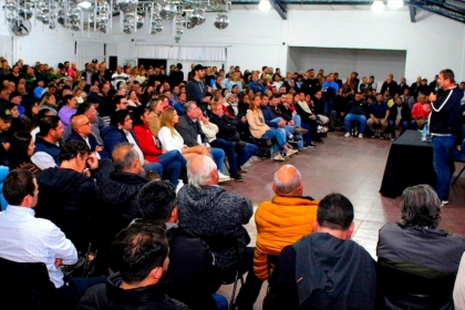 Con referentes de todos los sectores, el PJ puso en marcha el trabajo territorial en Concordia de cara a octubre