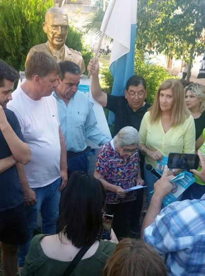 Rosario Romero: Solamente de la mano de un Gobierno de unidad nacional Argentina solucionará los problemas medulares