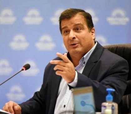 Marcelo Casaretto: Si no cambia la política, Frigerio va a terminar con la provincia de sombrero