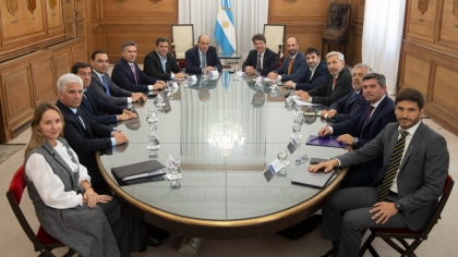 ¿Qué les pasó?: Frigerio y los gobernadores de Juntos por el Cambio se fueron con las manos vacías
