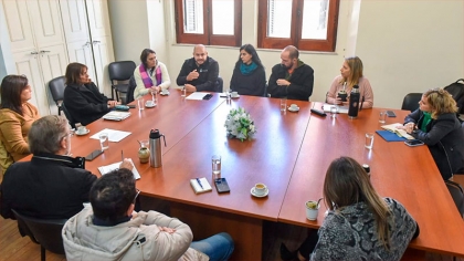 Tras cierre de área, 34 despedidos del Instituto de Agricultura Familiar plantearon su situación a diputados justicialistas