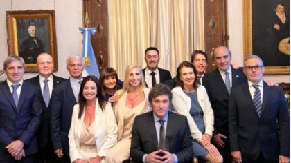 Frigerio con las manos vacías y sin animarse a reclamarle a Milei