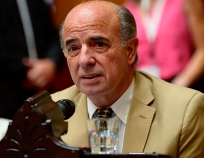 Al diputado ultraderechista Beltrán Benedit no le gustan las Estrellas Amarillas
