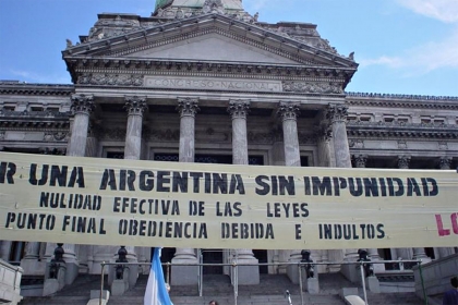 Se anulan el Punto Final y la Obediencia Debida